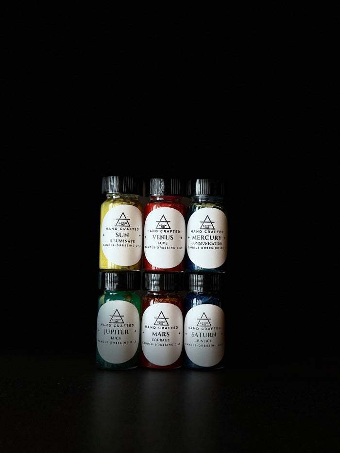 PLANETARY POWER - Candle Dressing Set